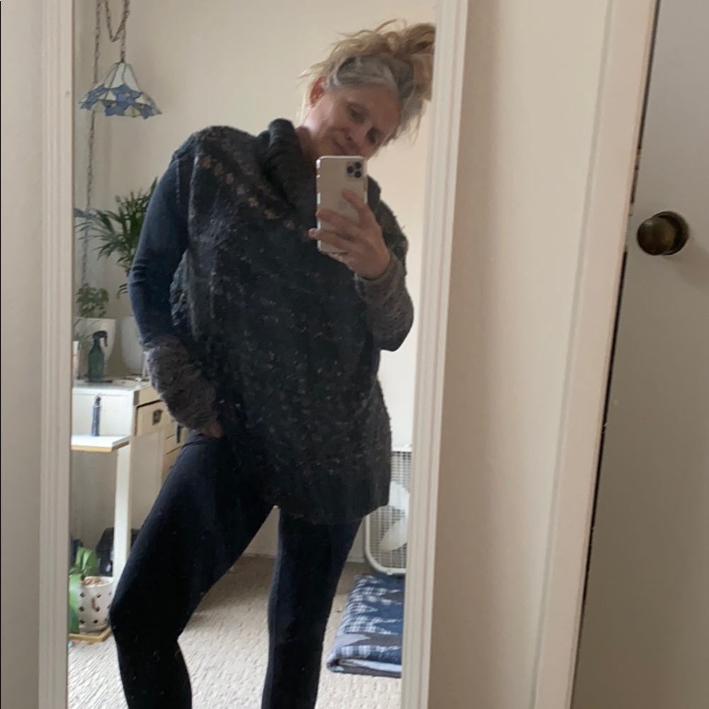 Free People sweater vest- Free shipping!